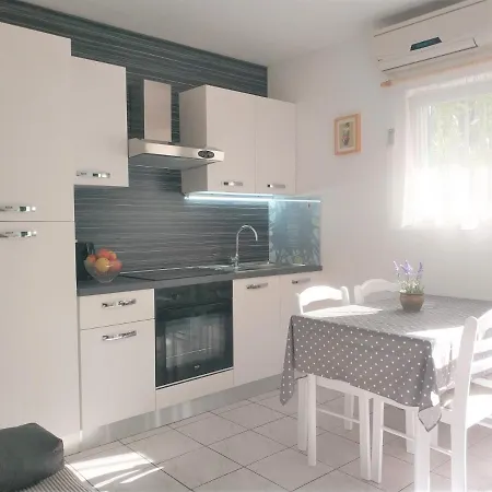 Apartamento By The Sea Milna, - 21183 Vis